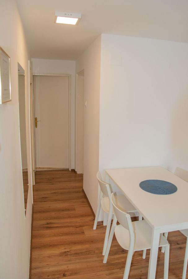 Goya - Selce Apartment Exterior photo
